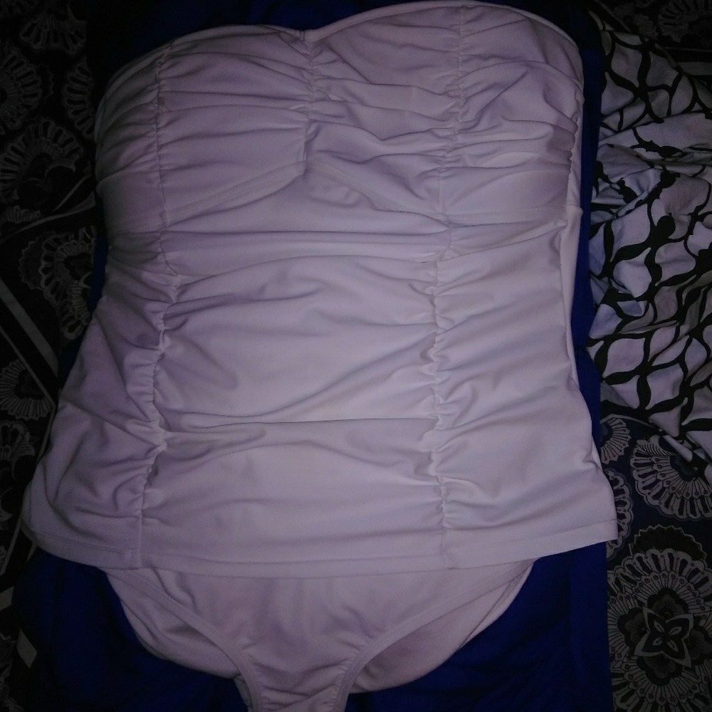 Plus size swim suit